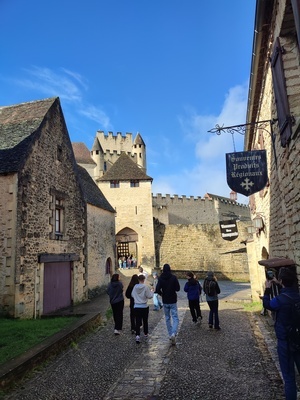 Kollegsschler*innen zu Besuch in Prigueux (Mrz 2024)